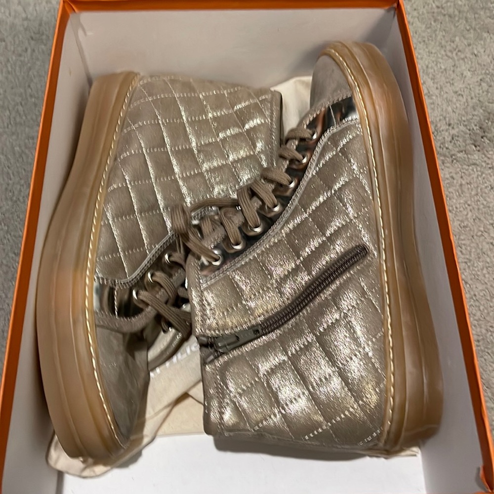 AGL Quilted Shimmer Quilted Suede Lace Up
High Top Sneaker Size 39 1/2